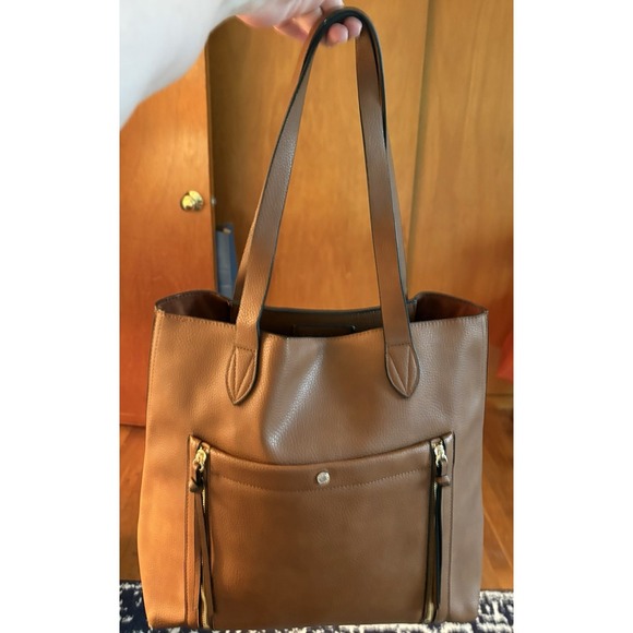 Steve Madden Handbags - Steve Madden Vegan Leather Tote Bag Shoulder Bag Extra Pockets Chocolate Brown
